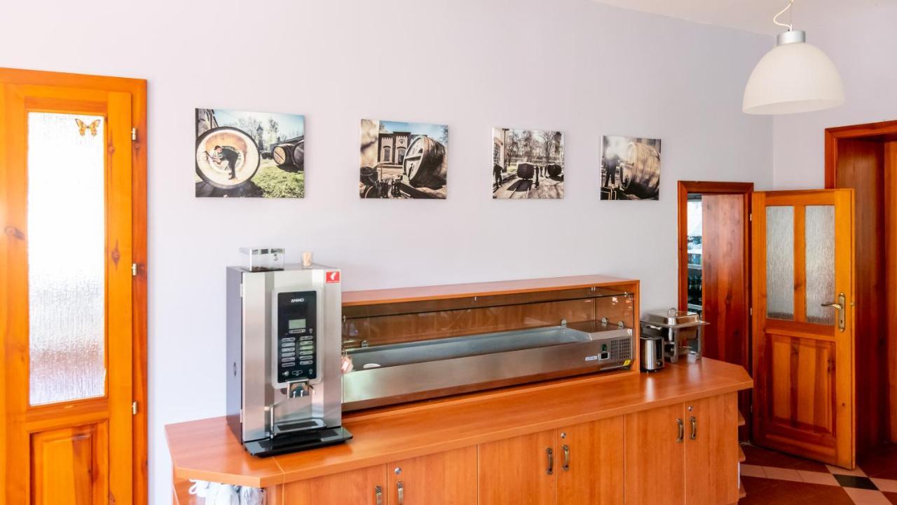 Hotel U Berounky Srbsko Εξωτερικό φωτογραφία