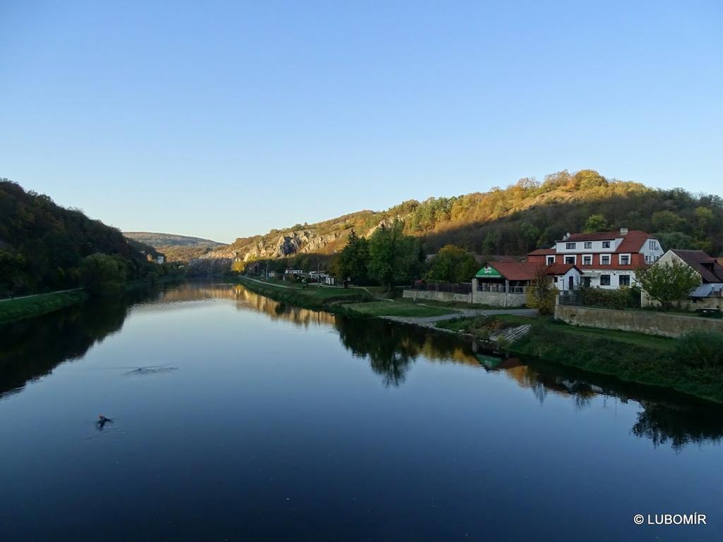 Hotel U Berounky Srbsko Εξωτερικό φωτογραφία